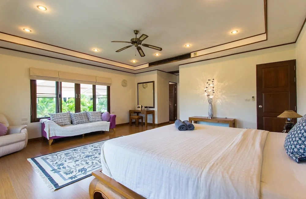 Serisa 3 Bedrooms Pool Villa 500Sqm
