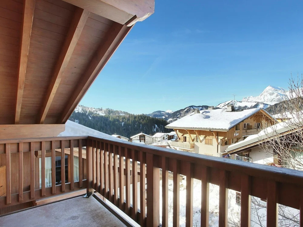 Rustic apartment in the center of Notre Dame de Bellecombe