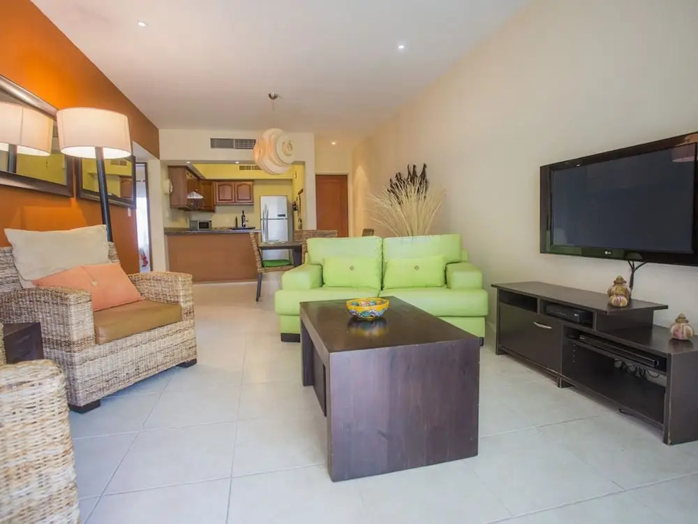 Luna Maya? Beautiful 2BR Beach Condo By Select