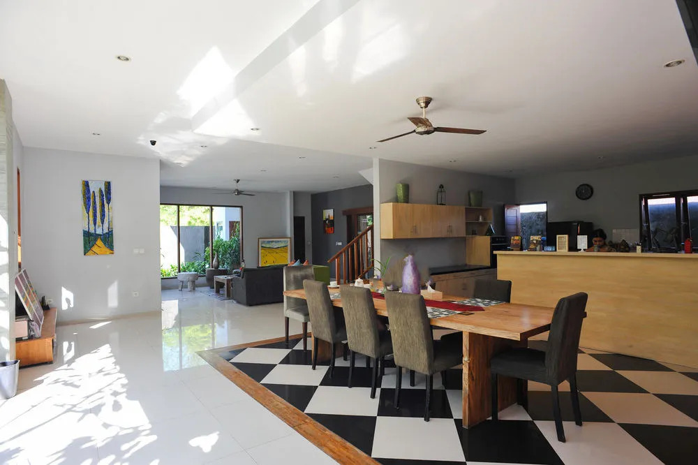 Airy Seminyak Kerobokan Tangkuban Perahu Gang Tunjung Dua 9 Bali