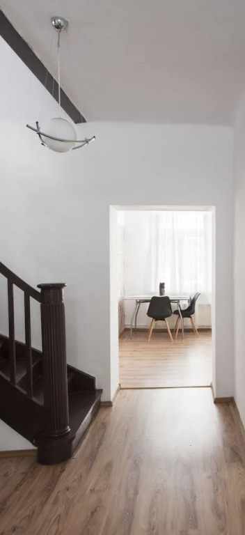 Iezer Residence