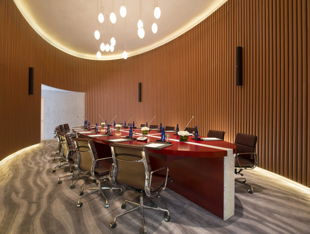 HUALUXE Shanghai Twelve At Hengshan by IHG