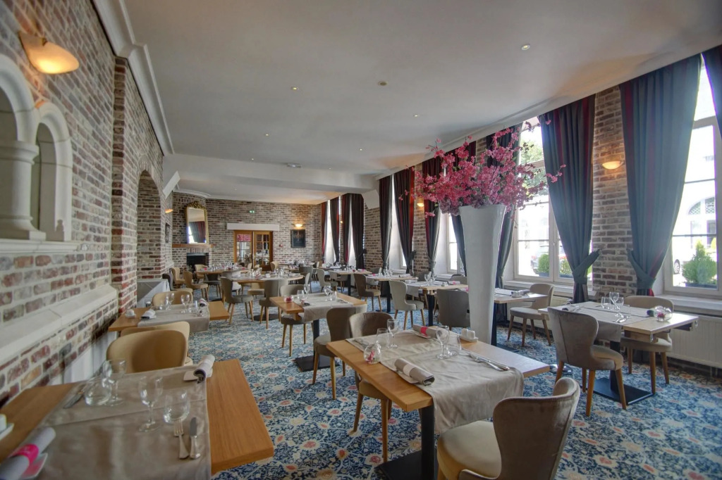 LUnivers Arras by Elema Hotels ex Hôtel de lUnivers Arras