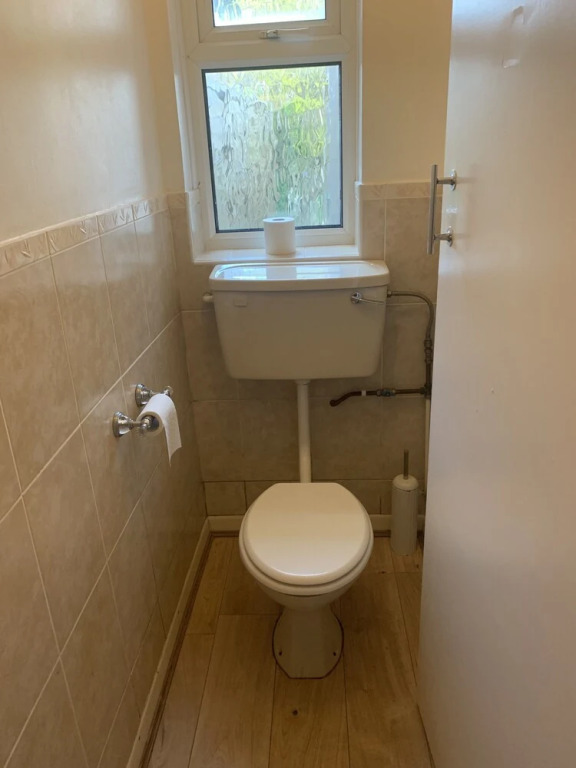 Compact Suite, 3 min From Beach - Inc Breakfast