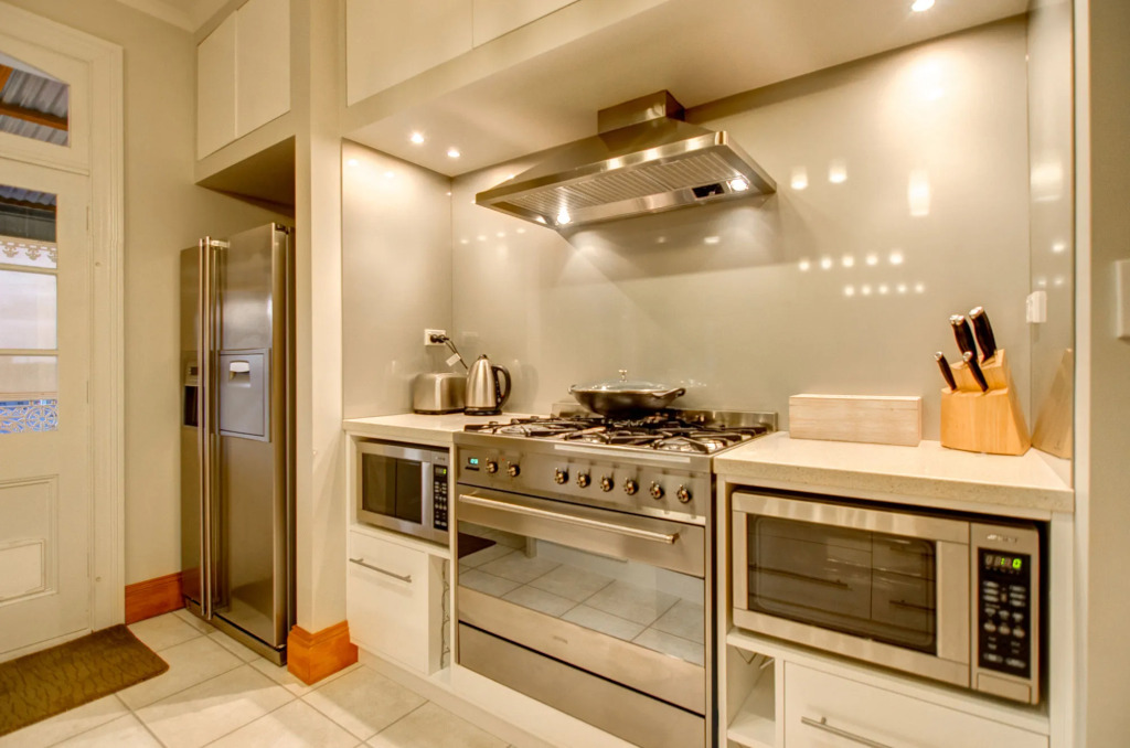 Ashcroft Apartments