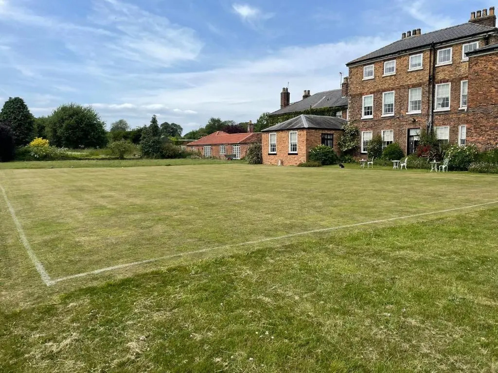 Rowley Manor