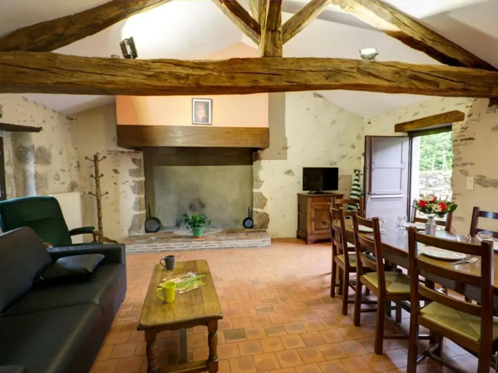 Gîte Le Crozet, 3 pièces, 4 personnes - FR-1-496-169