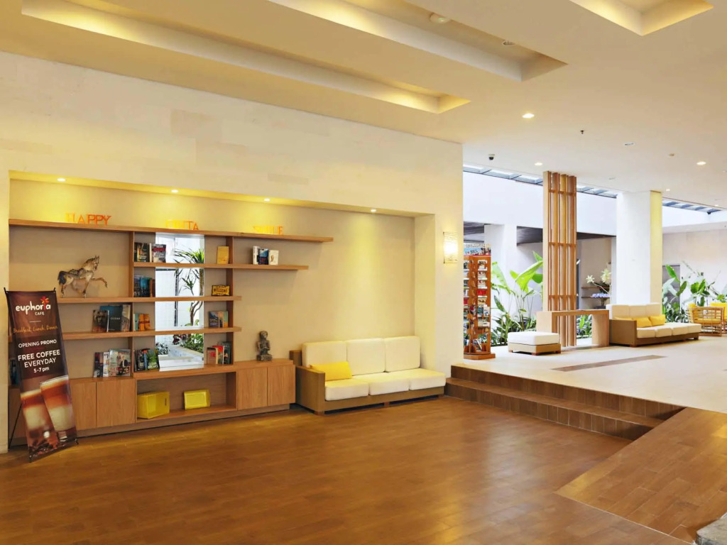 Euphoria Hotel