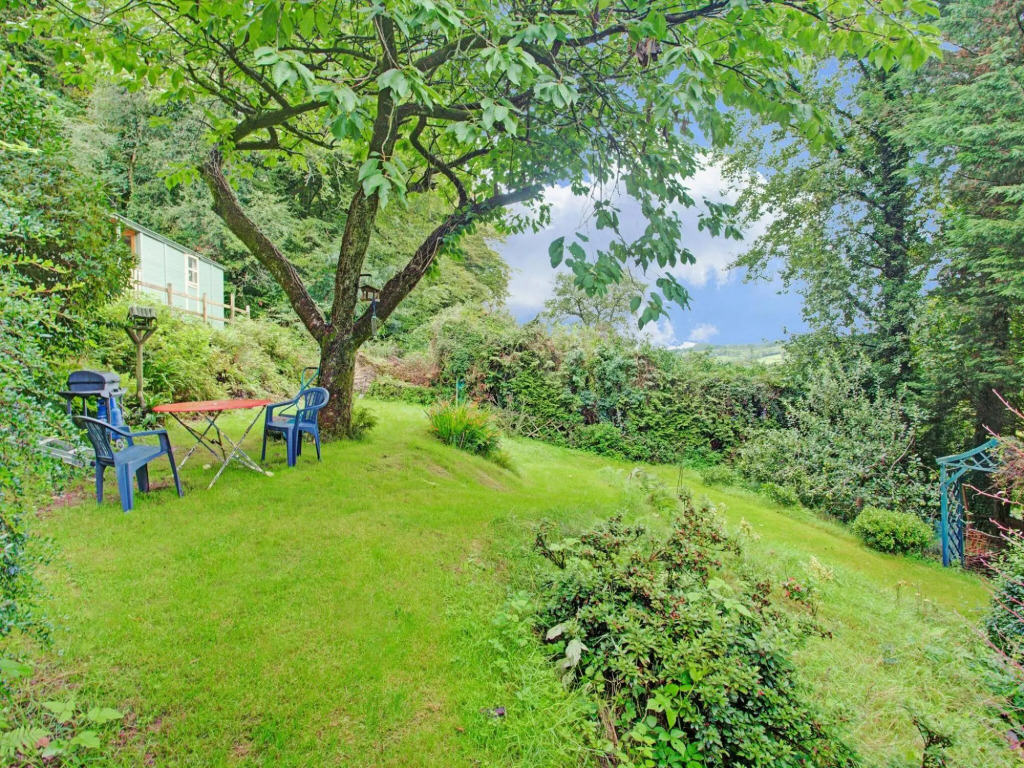Shepherds Hut Near Exmoor National Park