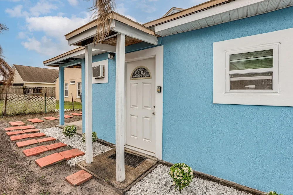 Private Patio & Yard: East Orlando Extended Stay