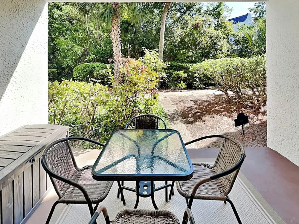 Ocean Walk 106 Manor by Hilton Head Retreats