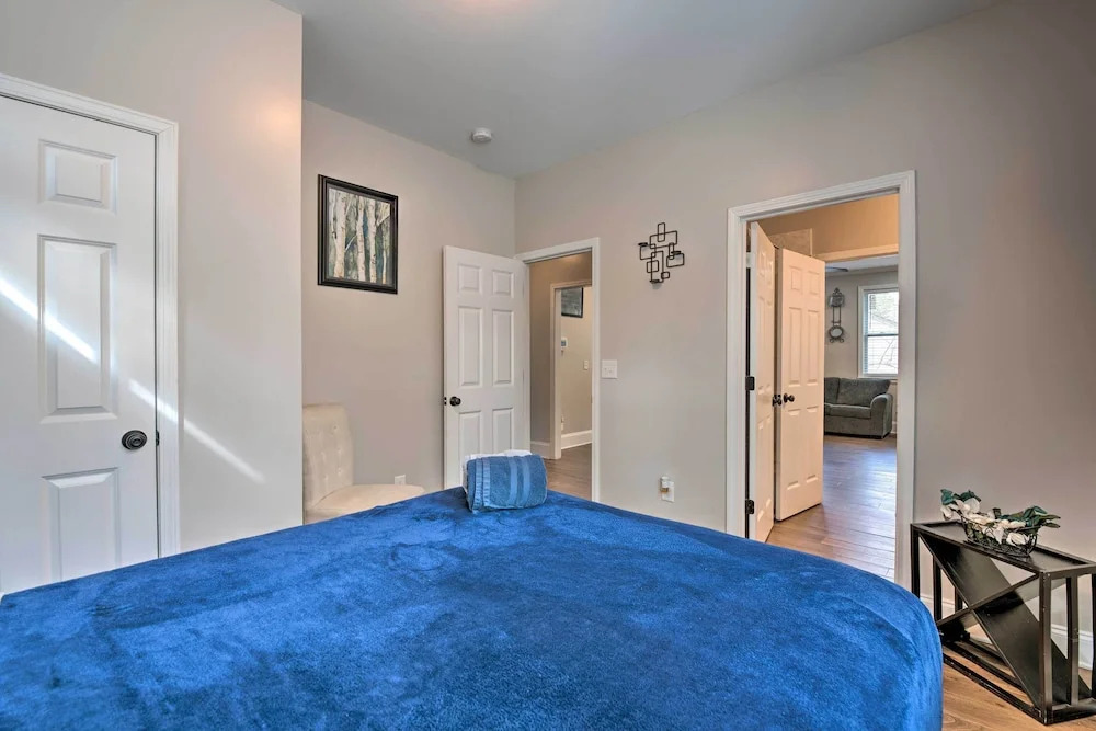 Chic Atlanta Home < 4 Mi to Mercedes-benz Stadium!