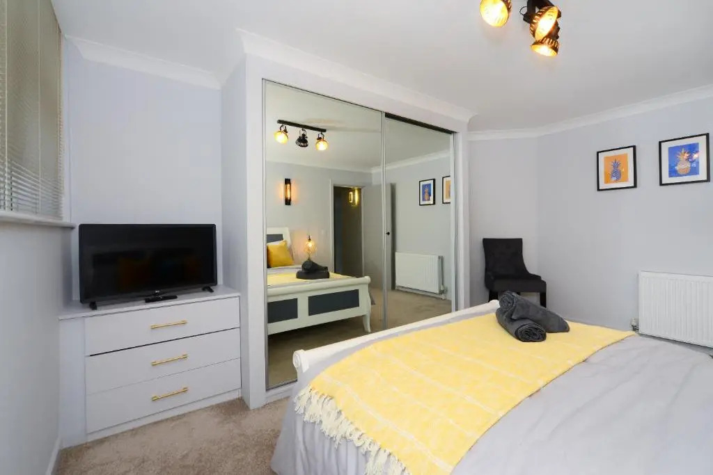 Beautiful Apartment near Bournemouth, Poole & Sandbanks