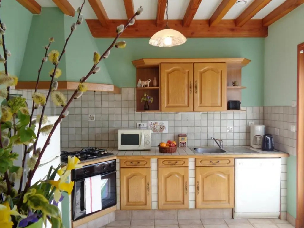 Gîte convivial avec jardin, cheminée et animaux acceptés près de Roanne - FR-1-496-93