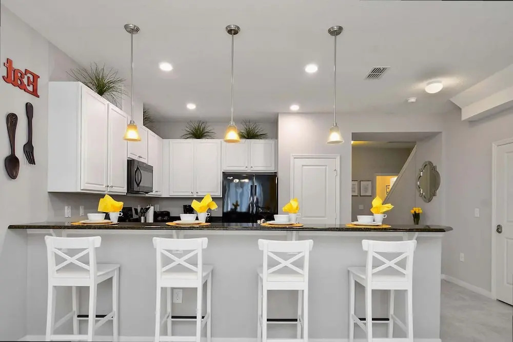 Modern 4BR Townhome Near Disney in Gated Resort