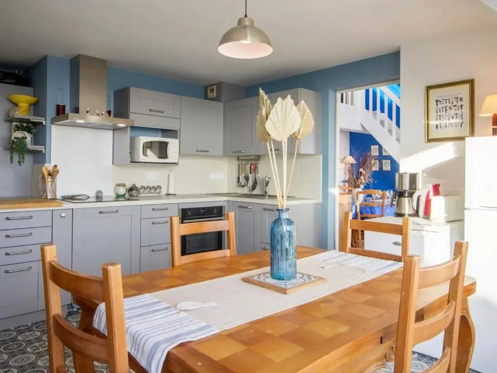 Appartement Ploemeur, 5 Pièces, 7 Personnes - Fr-1-349-114