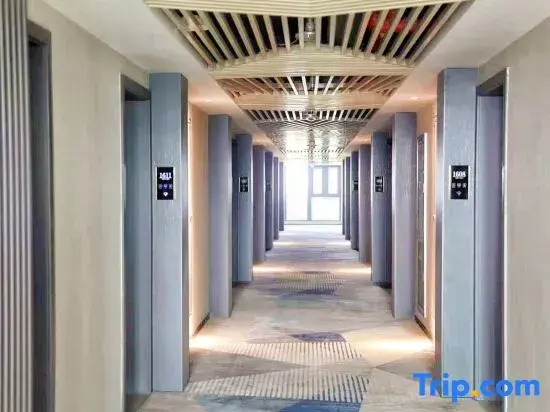 Wuguojie 1+X Hotel
