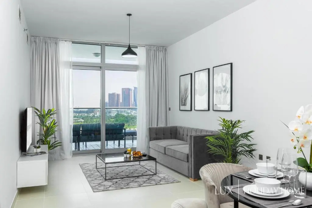 LUX - Opulent Island Suite 5