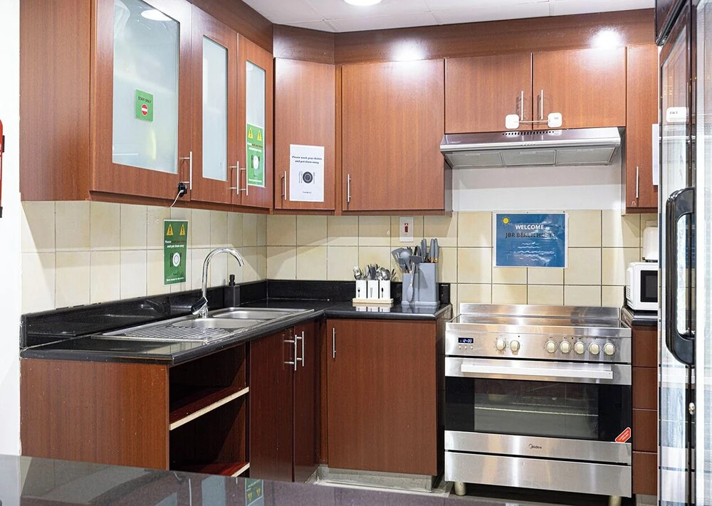 Jbr Beach Hostel