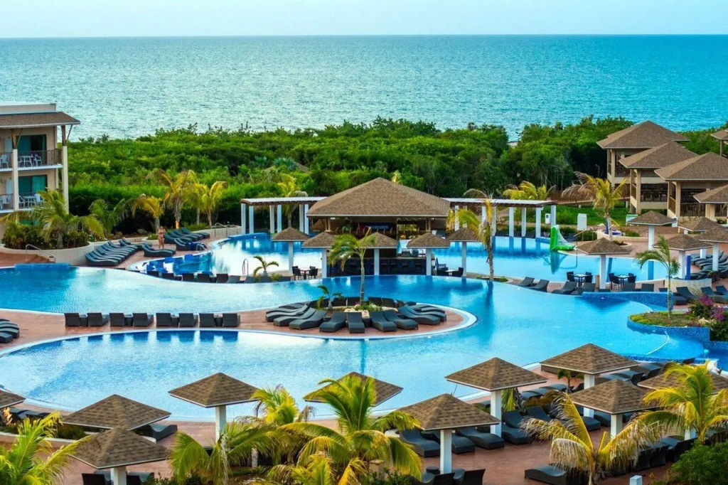 Roc Lagunas Del Mar