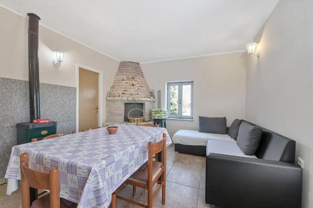 House Mirta