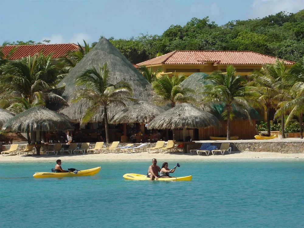 Parrot Tree Beach Resort