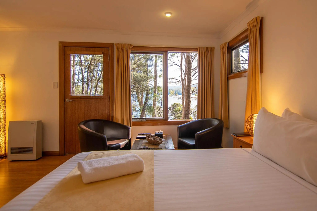 Lake St Clair Lodge