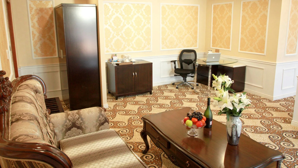 Royal House Hotel 2