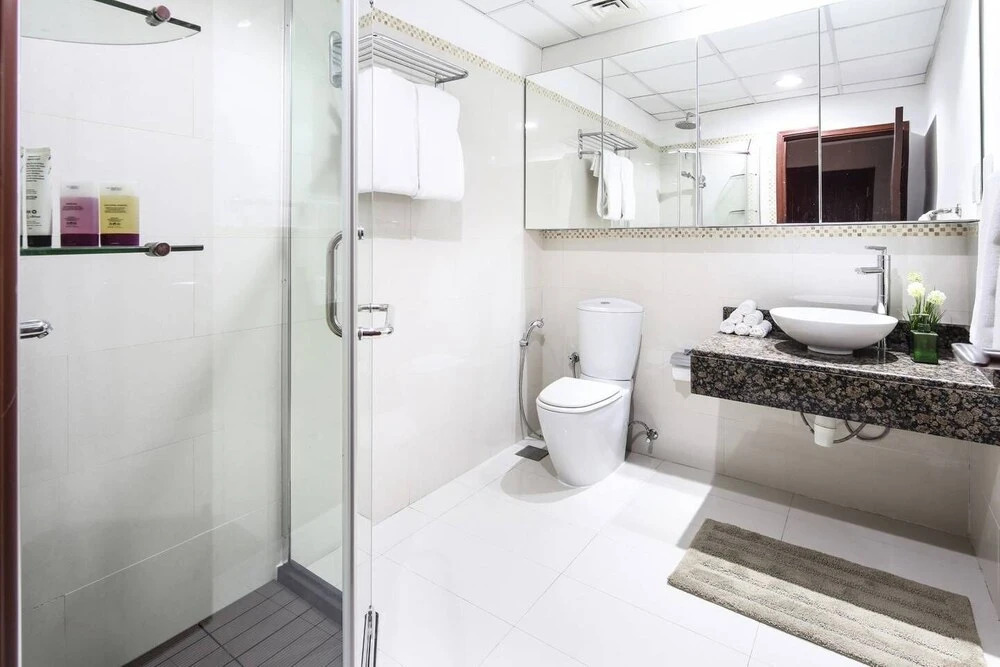 Full Sea View! Gorgeous 2BR in JBR - Sleeps 6!