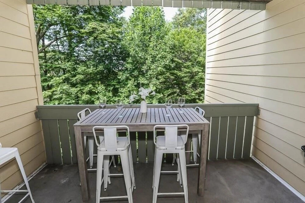 Seven Springs 2 Bedroom Premium Condo, Pet Friendly! by RedAwning