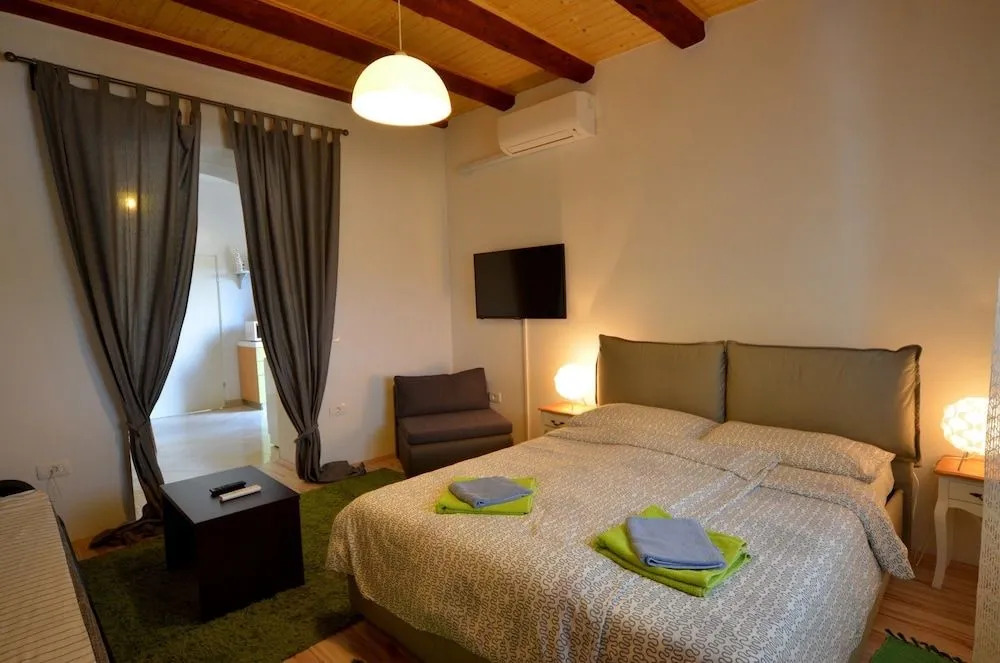Graziella Apartment