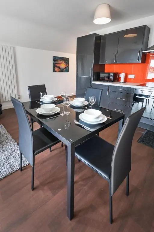 Goshen Serviced Accommodation - Priory Road Southampton Free Parking