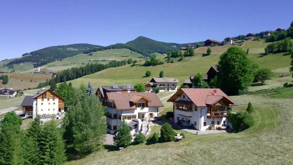 Apartments Ciastel