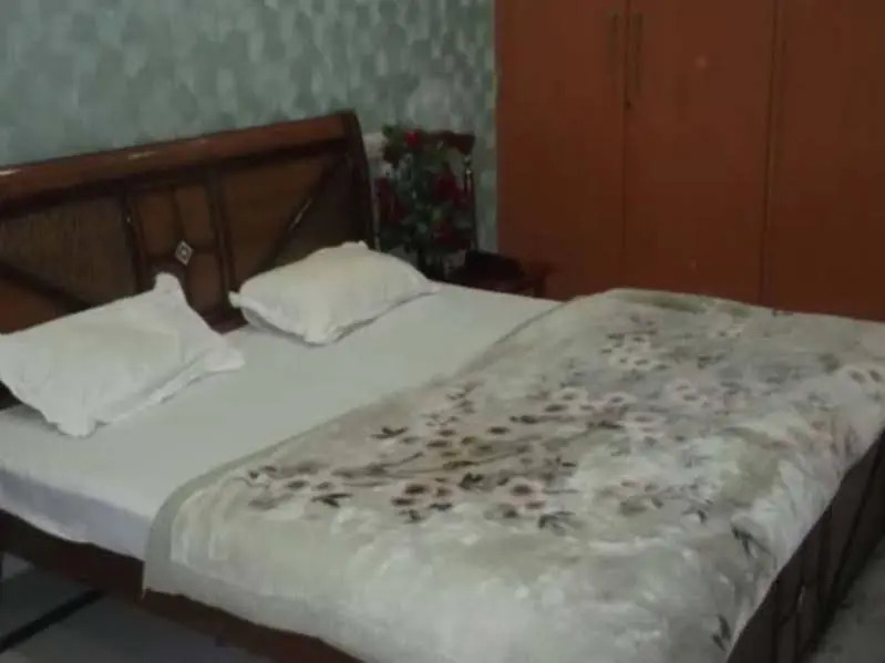 Excel Paradise Inn