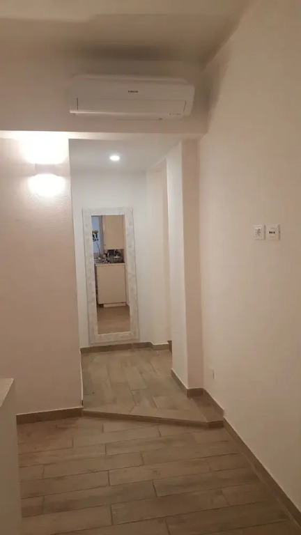 Verona4rent Cadrega
