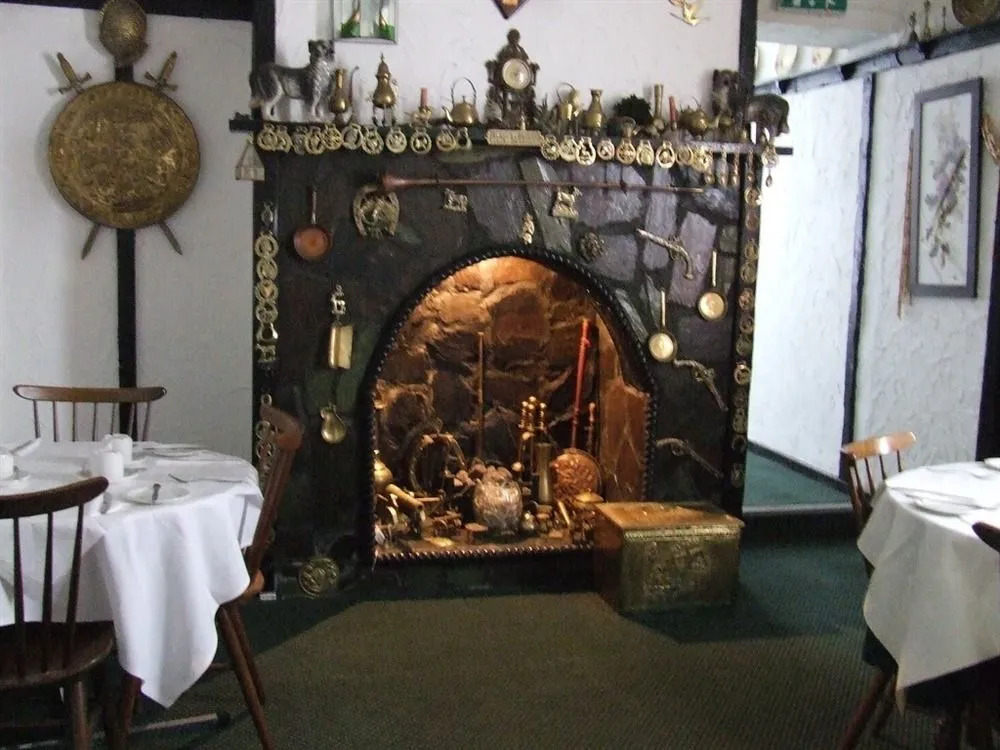 Black Lions Guest House