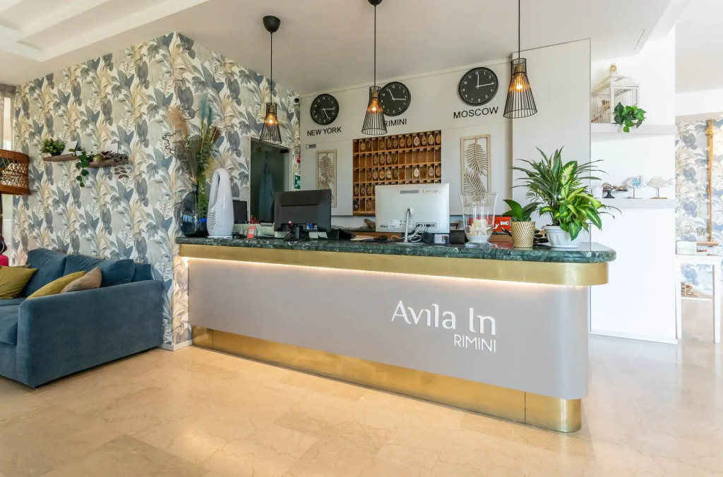 Hotel Avila In