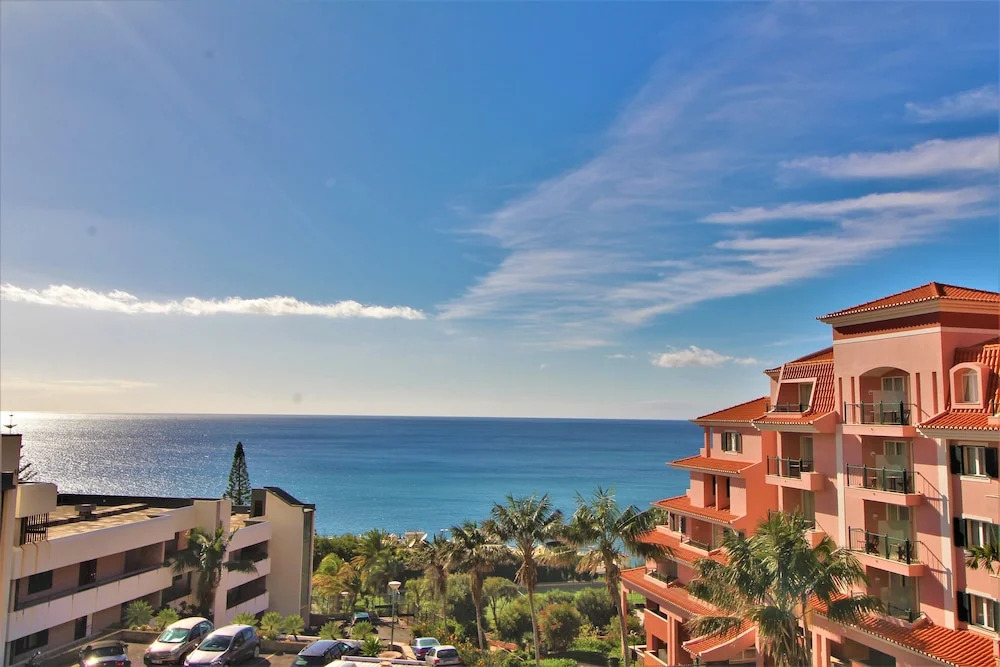 Caracas One Bedroom Apartment Sea View