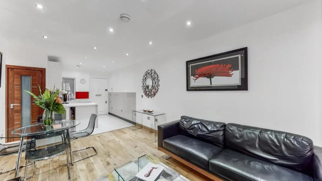 Bryanston Apartments