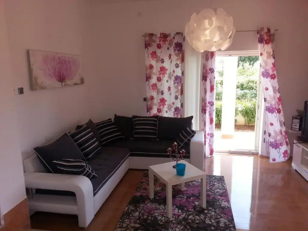 Villa Sweet Home