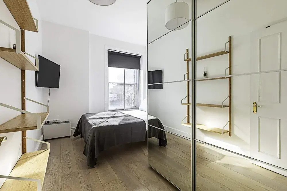 Converted Brewery Apartment With Terrace
