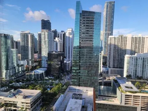 Privately Owned Luxury 2 Bedroom 2 Bath Suite In The Four Seasons Hotel Miami Sleeps 6