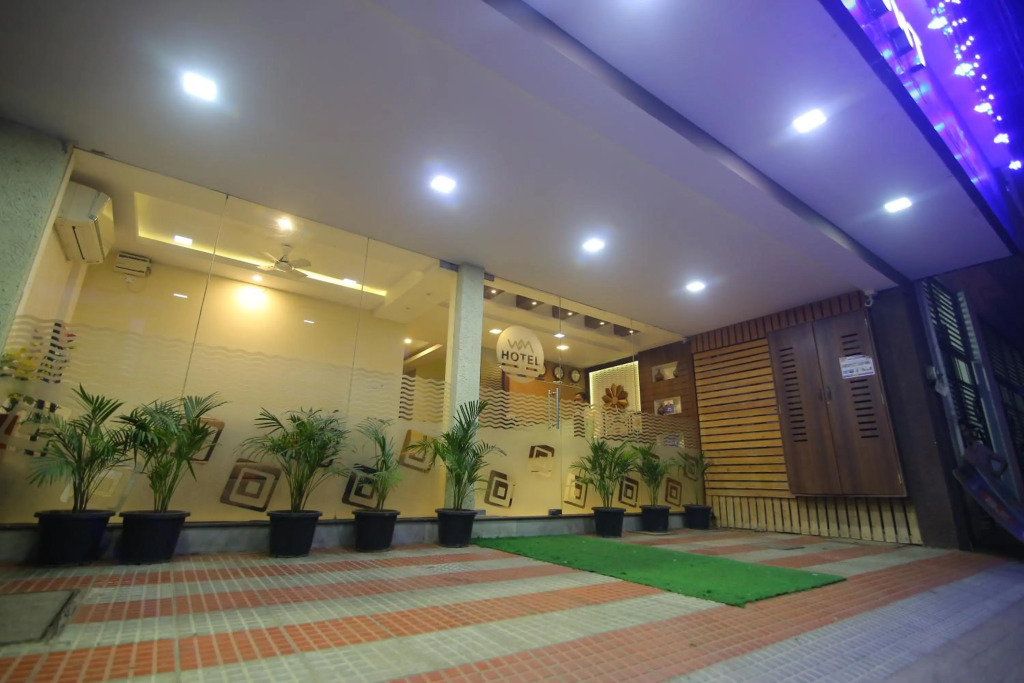 Hotel White Mount