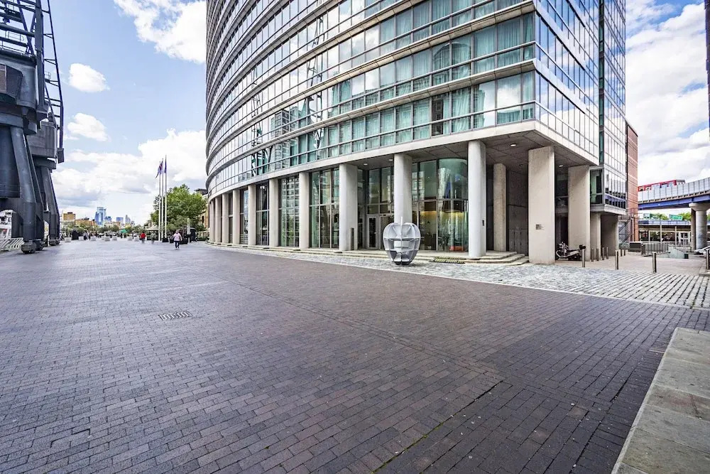 Stunning Spacious 3 Bed Apartment