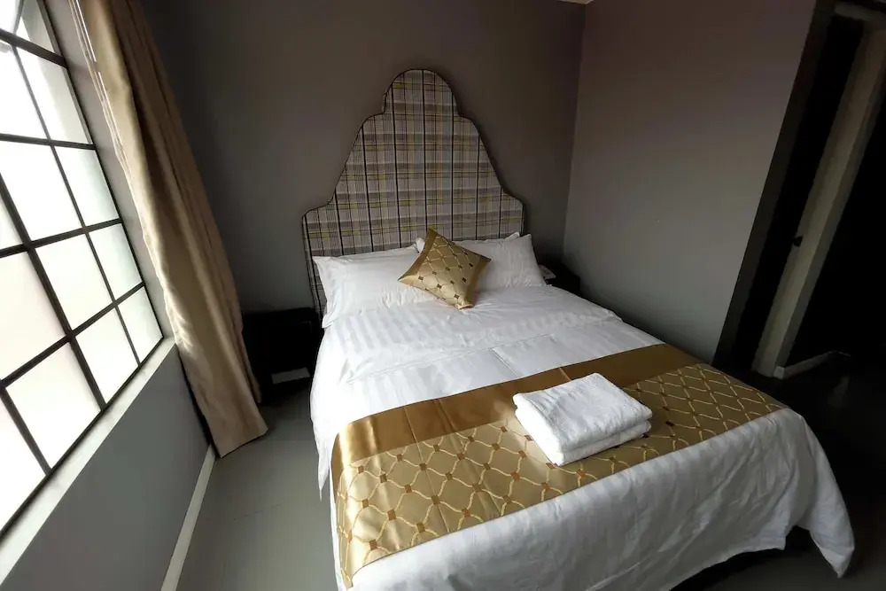 B Hotels Angeles City