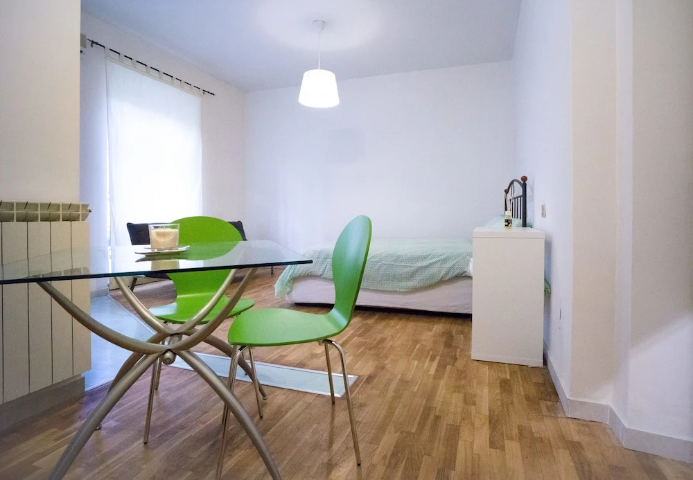 Debby Suite