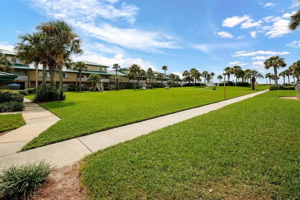 Seaspray Condos 208B