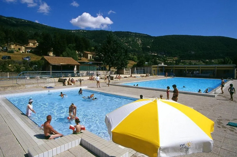 VVF Villages « La Drôme Provençale » Montbrun-les-Bains