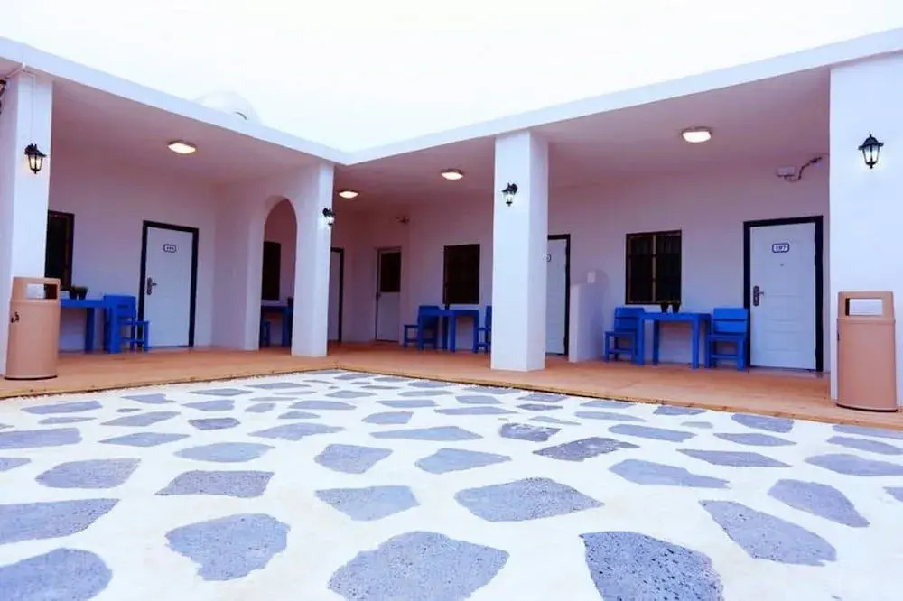 Weizhou Island Shengxiaguangnian Inn