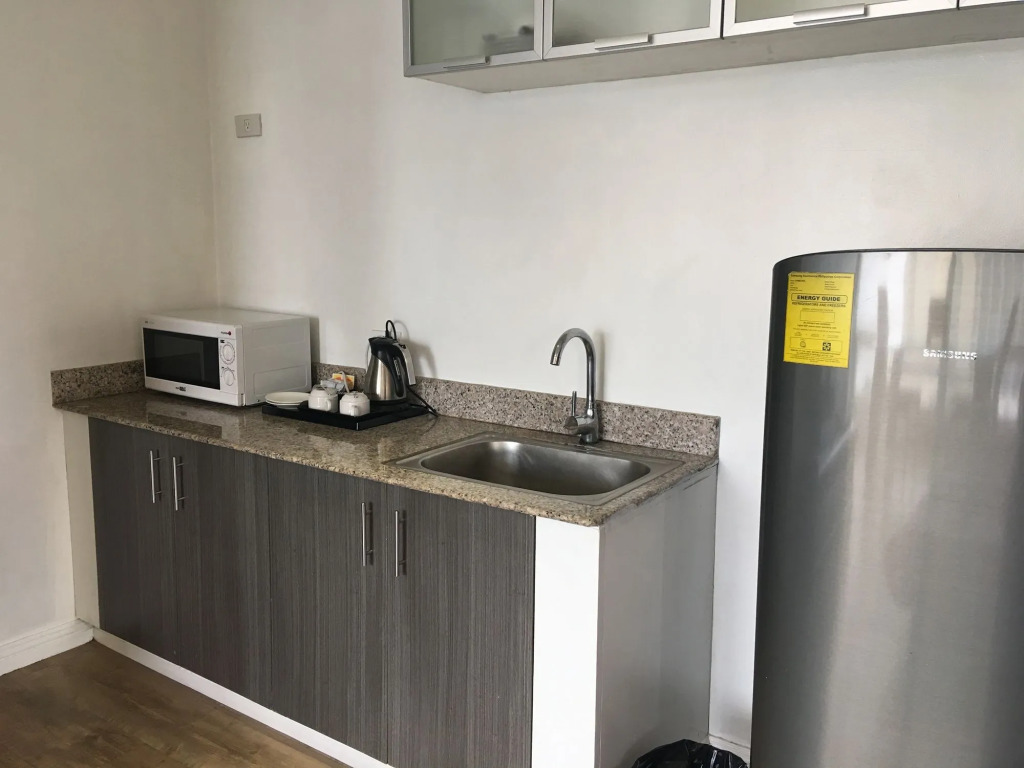 Regency Grand Suites